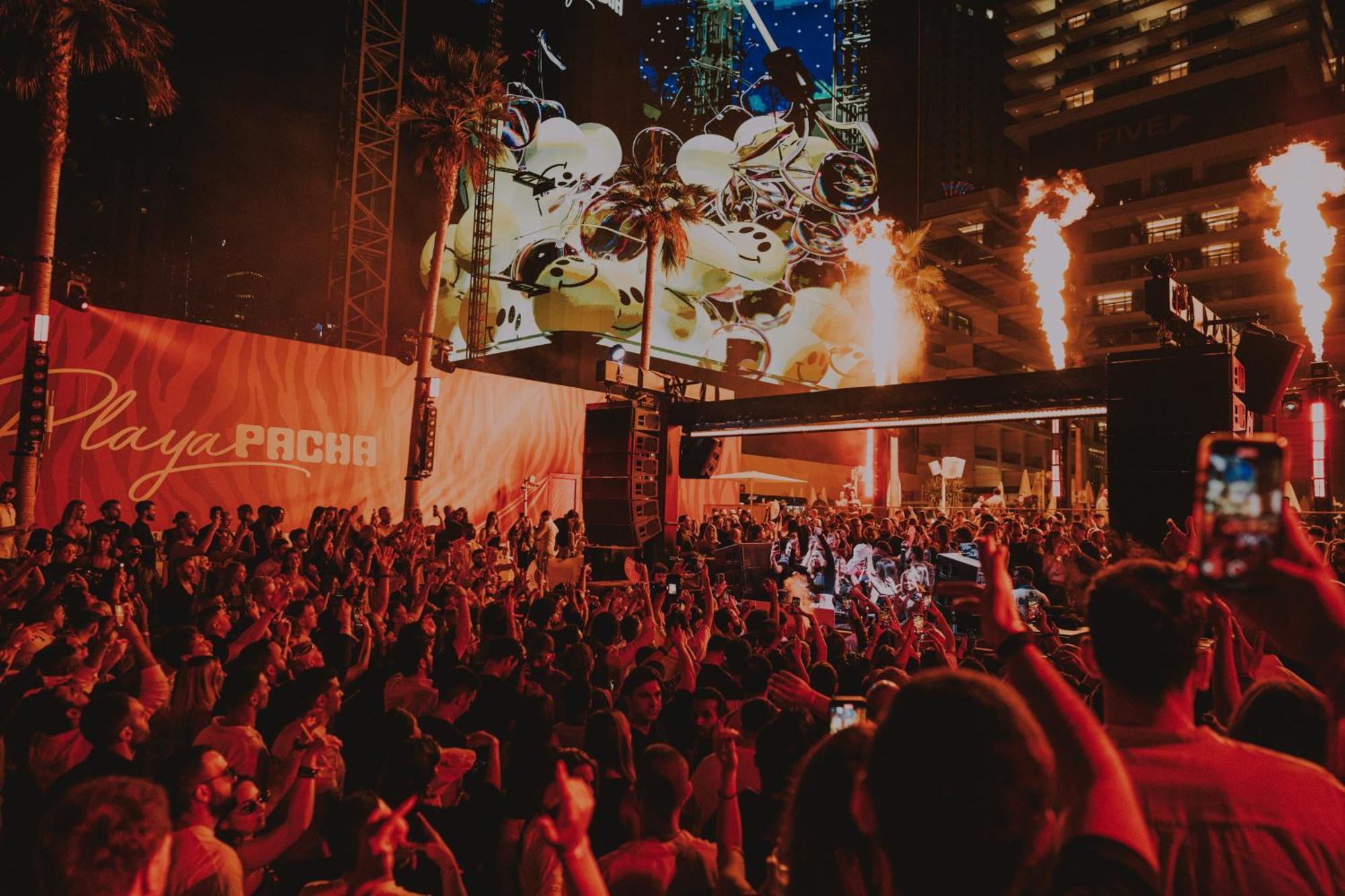 ホテル Five Luxe ドバイ エクステリア 写真 The nightclub in 2019